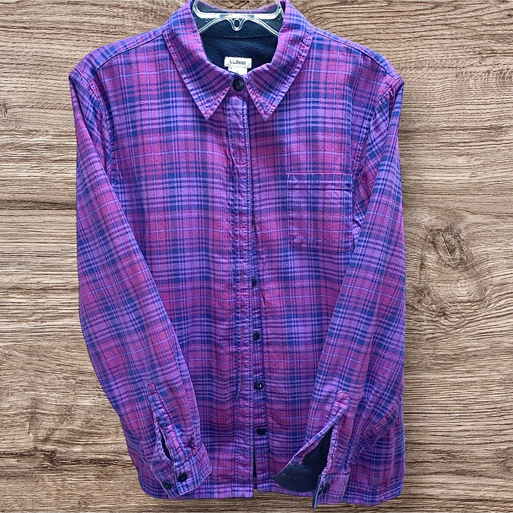 LL BEAN Women’s Fleece Long Sleeve Button Down Shirt With Collar